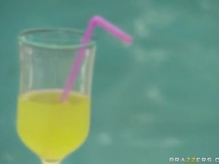 Lizzy スタイル a 遅く 夏 キッス