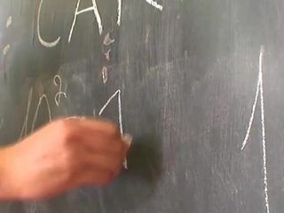Prsnaté učiteľka použitím ju kurvička na trestať študent: hd porno 5a
