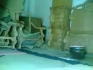 मेच्यूर ईजिप्षियन बीबीडबलियू गड़बड़ पर floor-asw1250