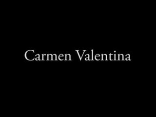 Đĩ carmen valentina đột quỵ một to con gà trống!