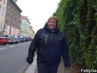 Fatty on a mission to fuck a stranger